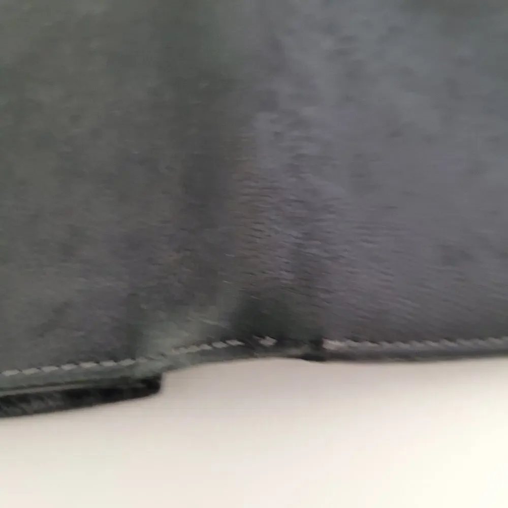 Cartier Santos Bifold Card Holder Checkbook Black Wallet Long Grain Leather